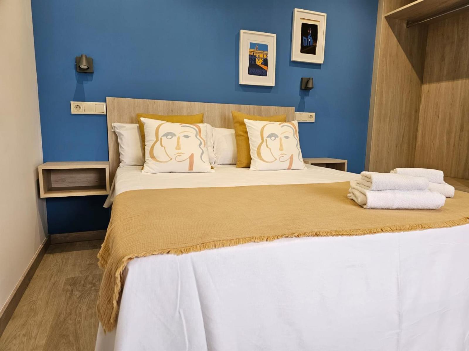 Avio Apartamentos Santiago de Compostela Bagian luar foto
