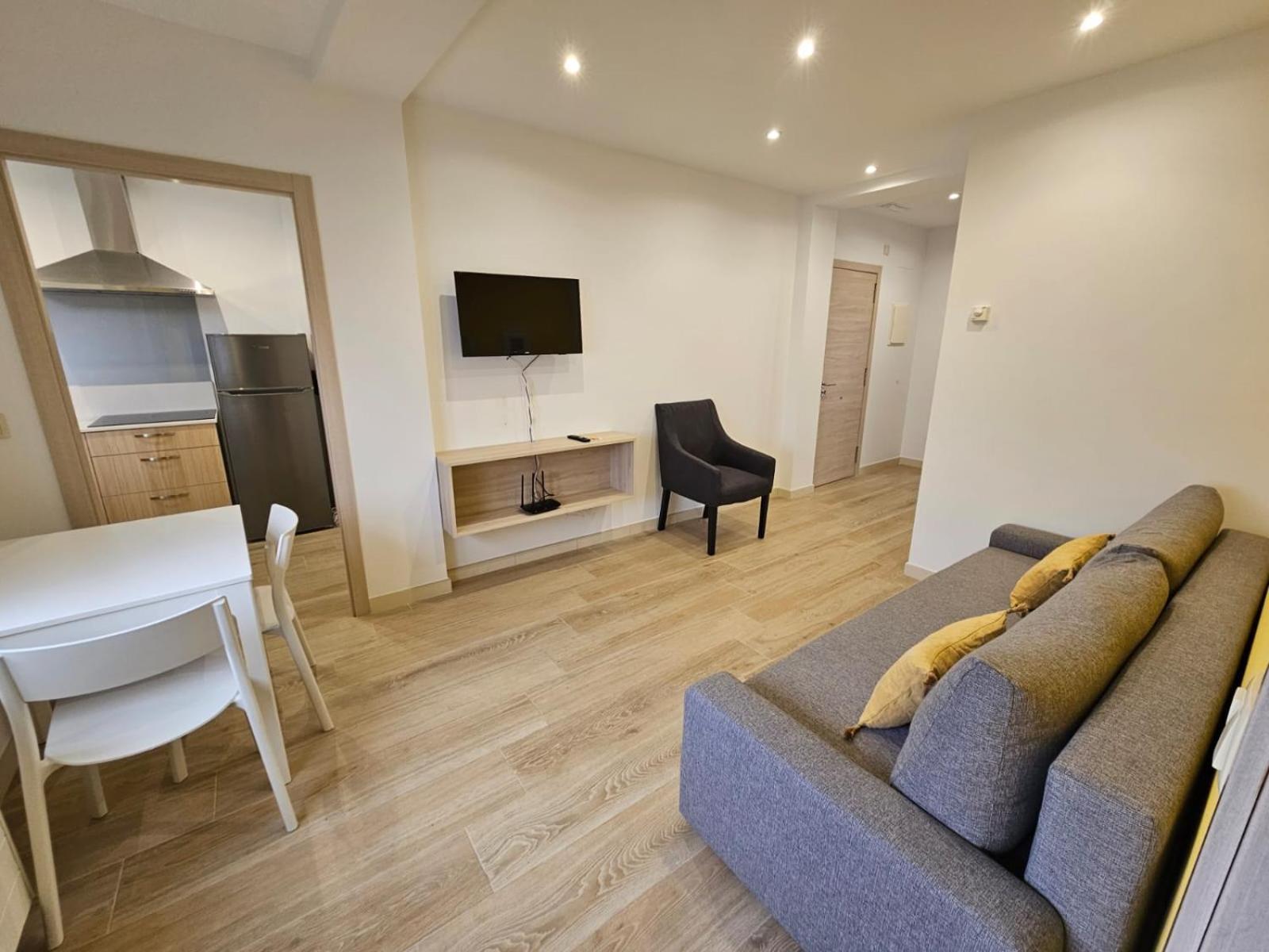 Avio Apartamentos Santiago de Compostela Bagian luar foto